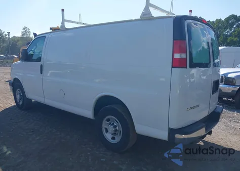 2017 Chevrolet Express 2500 Work Van from USA, damaged, VIN 1GCWGAFF8H1184147